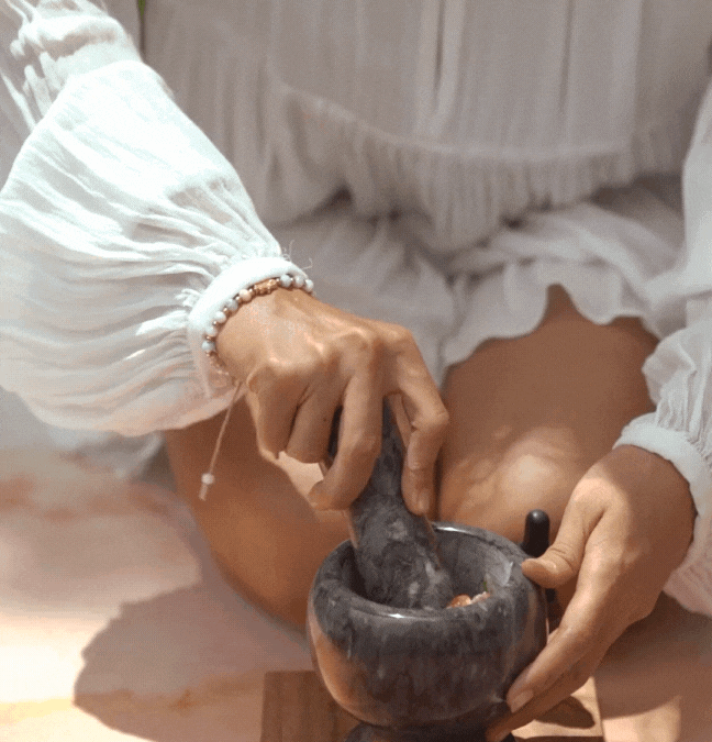 Henné du Maroc : la coloration naturelle qui sublime et fortifie les cheveux